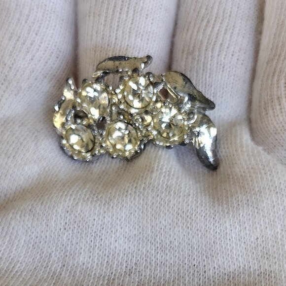 Two Vintage Rhinestone Brooch Pin - Picture 8 of 13